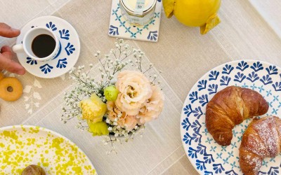 Idee per decorare casa e tavola con ceramiche fatte a mano