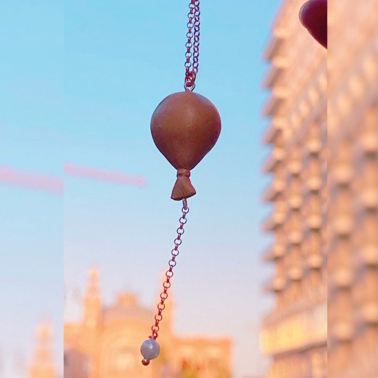Collana con palloncino Collana con palloncino
