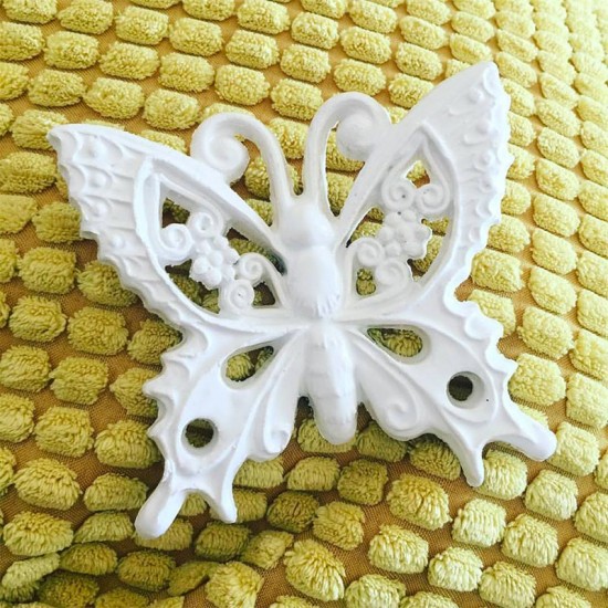 Farfalla in ceramica da appendere Farfalla in ceramica da appendere