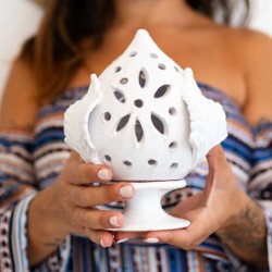 Portacandela pumo 18 cm foglie e fiore con alzatina Portacandela pumo 18 cm foglie e fiore con alzatina