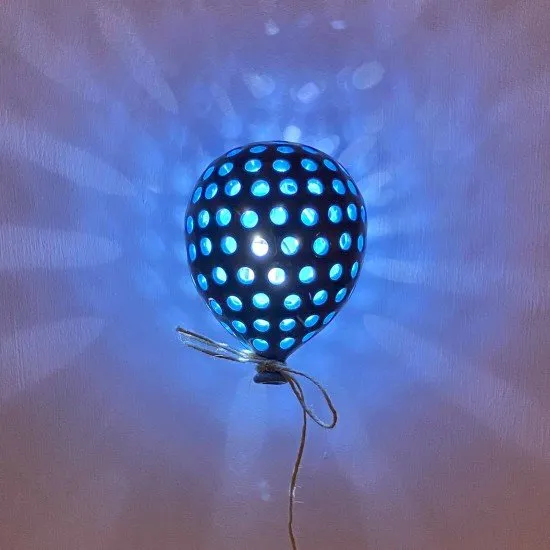 Palloncino LED 12 cm pois Palloncino LED 12 cm pois